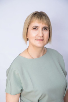 Педагогический работник Великанова Марина Викторовна